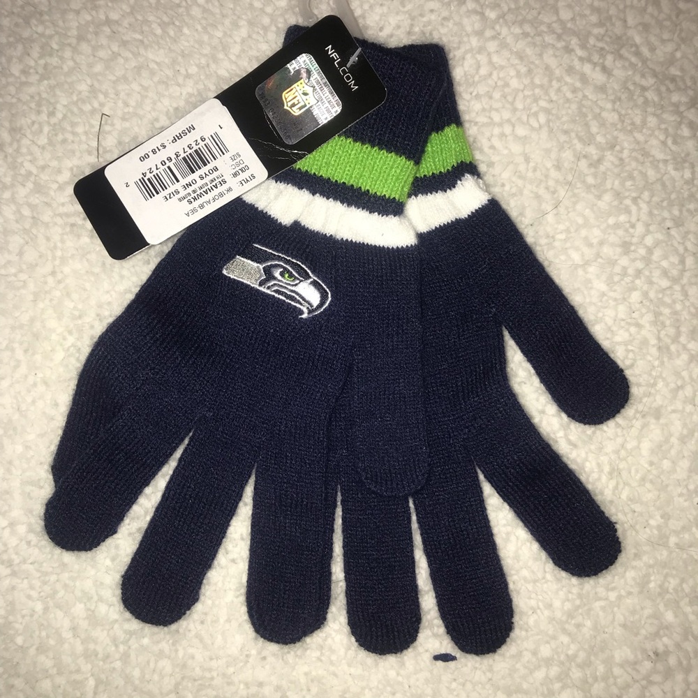 Brand New Seahawks gloves